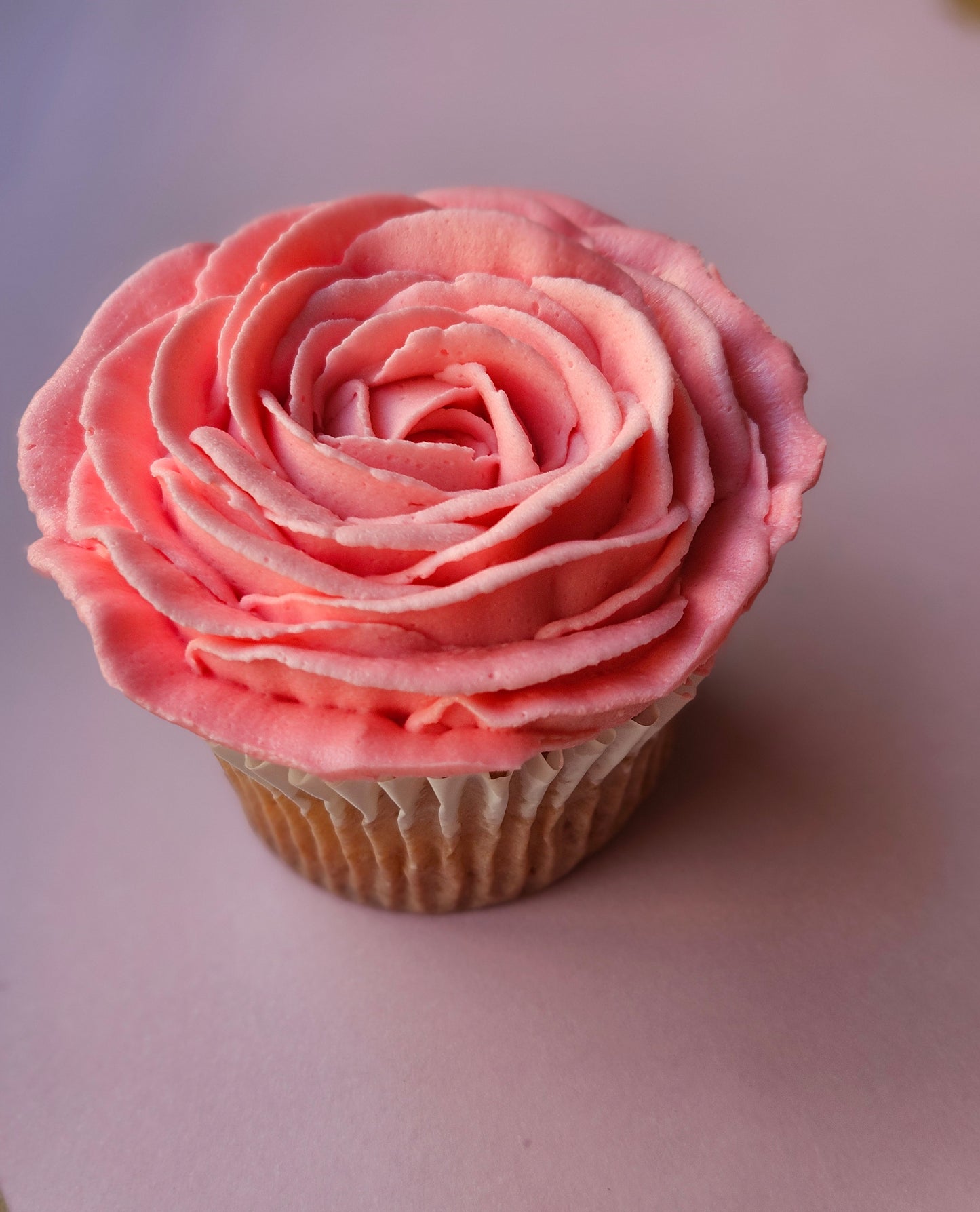 The Sweetheart Single-handcrafted Floral Cupcake